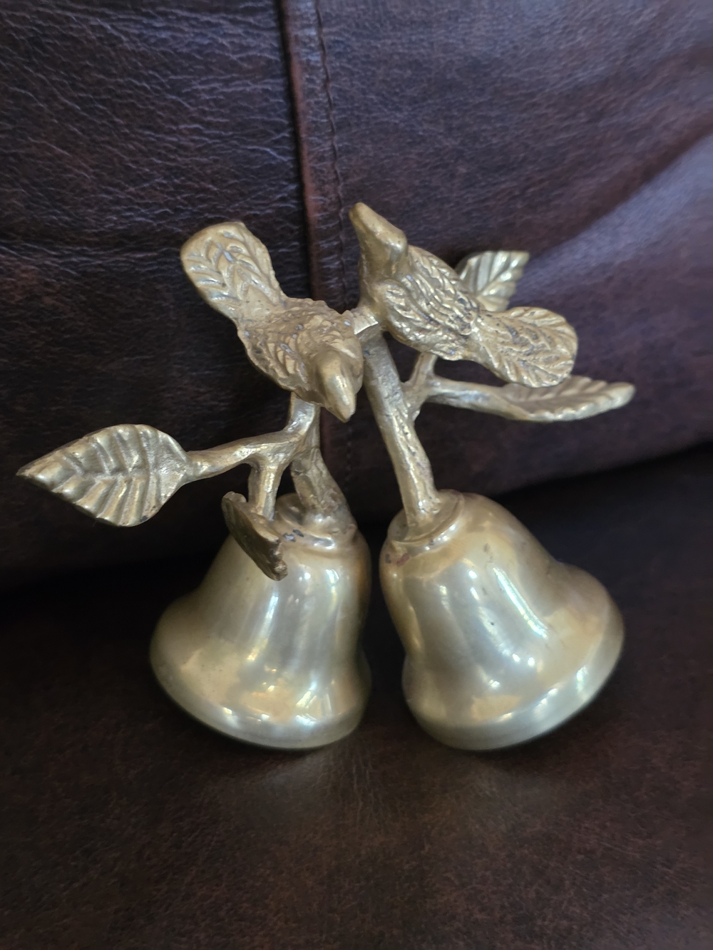 Source Unknown Brass Double Bell Bird Figurine - Gold Tone